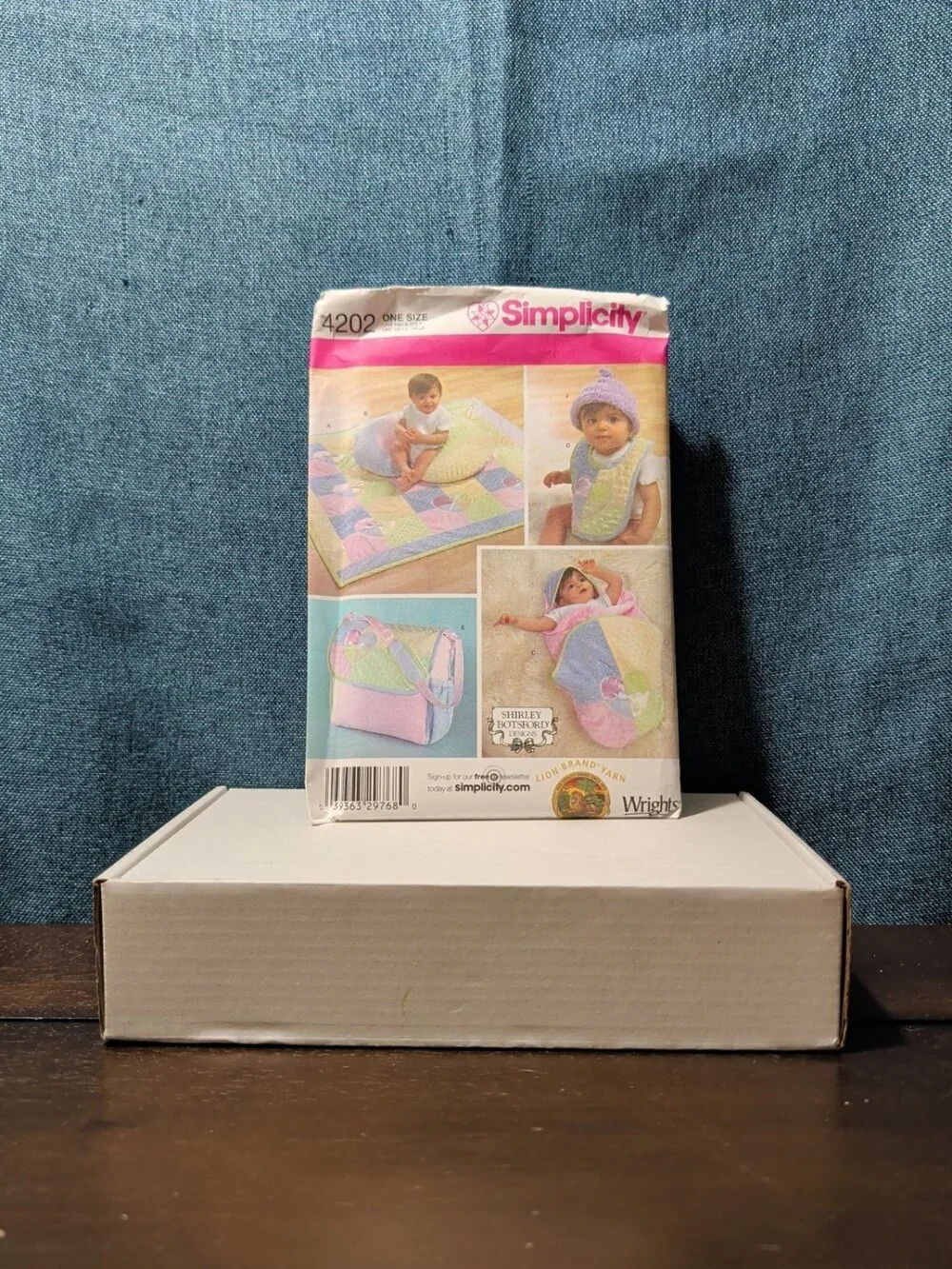 Simplicity 4202 Baby Accessories Pattern Quilt Diaper Bag Bib Wrap UNCUT 2006
